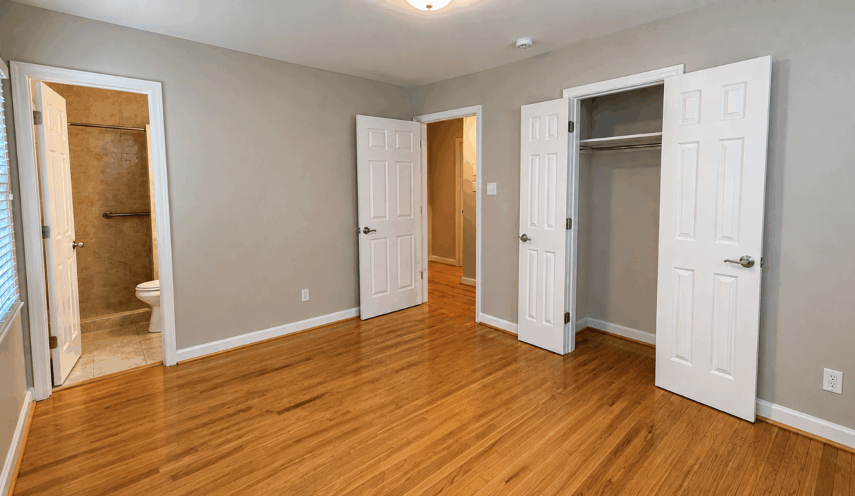 3331-Donovan-Pl-Charlotte-NC-28215-7