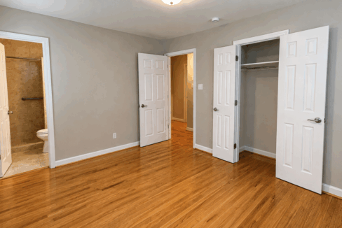3331-Donovan-Pl-Charlotte-NC-28215-7