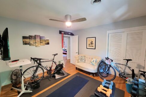 3507-Henderson-Rd-Greensboro-NC-27410-12