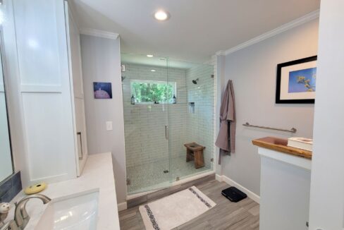 3507-Henderson-Rd-Greensboro-NC-27410-24