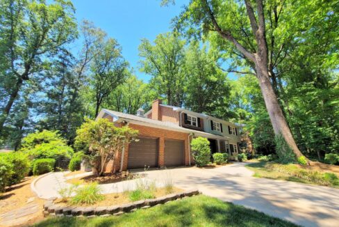 3507-Henderson-Rd-Greensboro-NC-27410-25