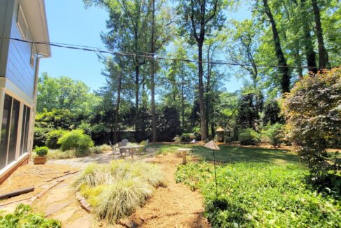 3507-Henderson-Rd-Greensboro-NC-27410-29