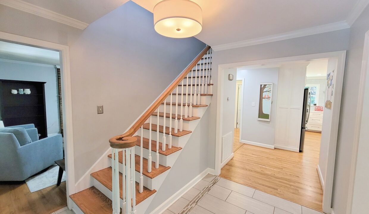 3507-Henderson-Rd-Greensboro-NC-27410-33