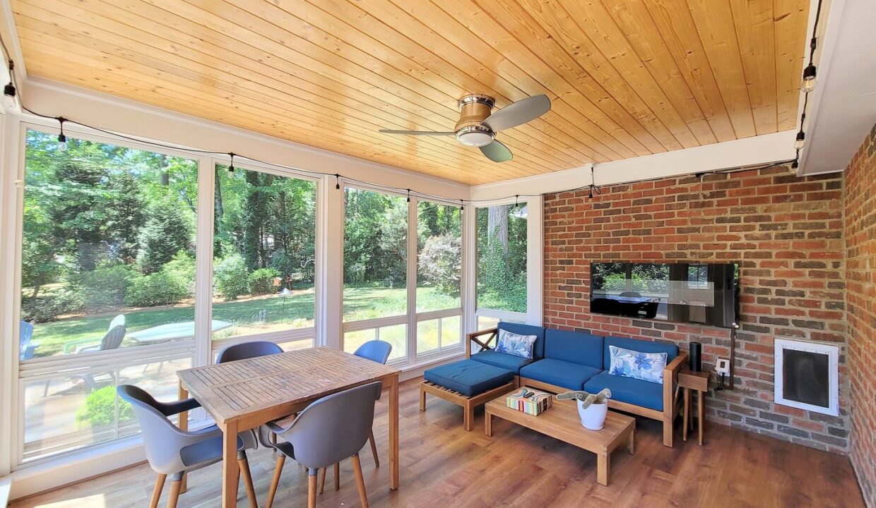 3507-Henderson-Rd-Greensboro-NC-27410-39