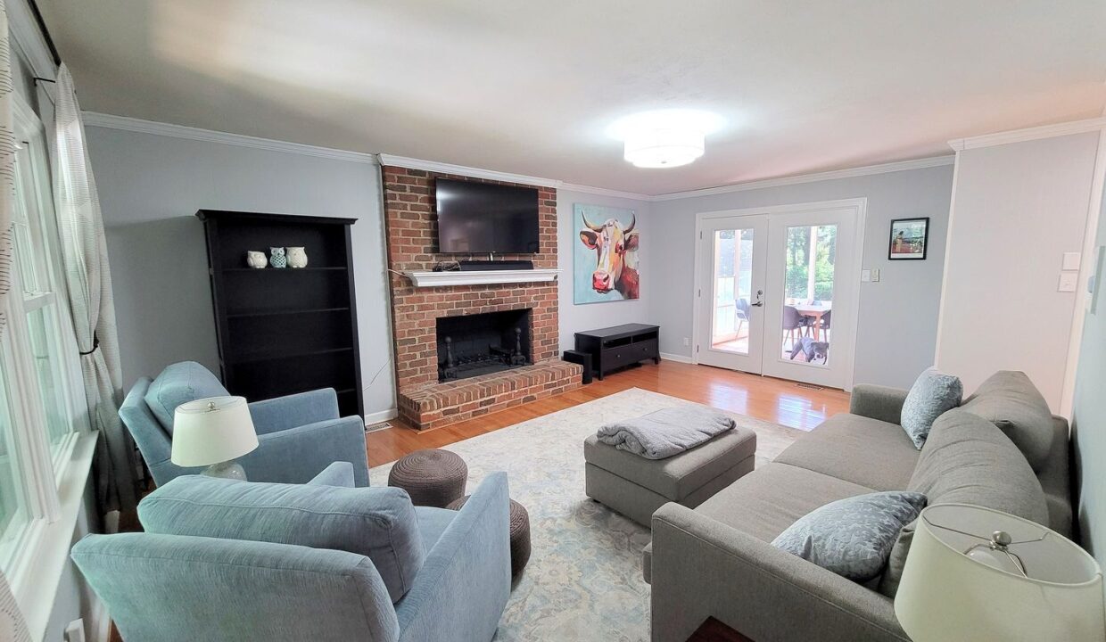 3507-Henderson-Rd-Greensboro-NC-27410-46