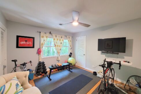 3507-Henderson-Rd-Greensboro-NC-27410-8