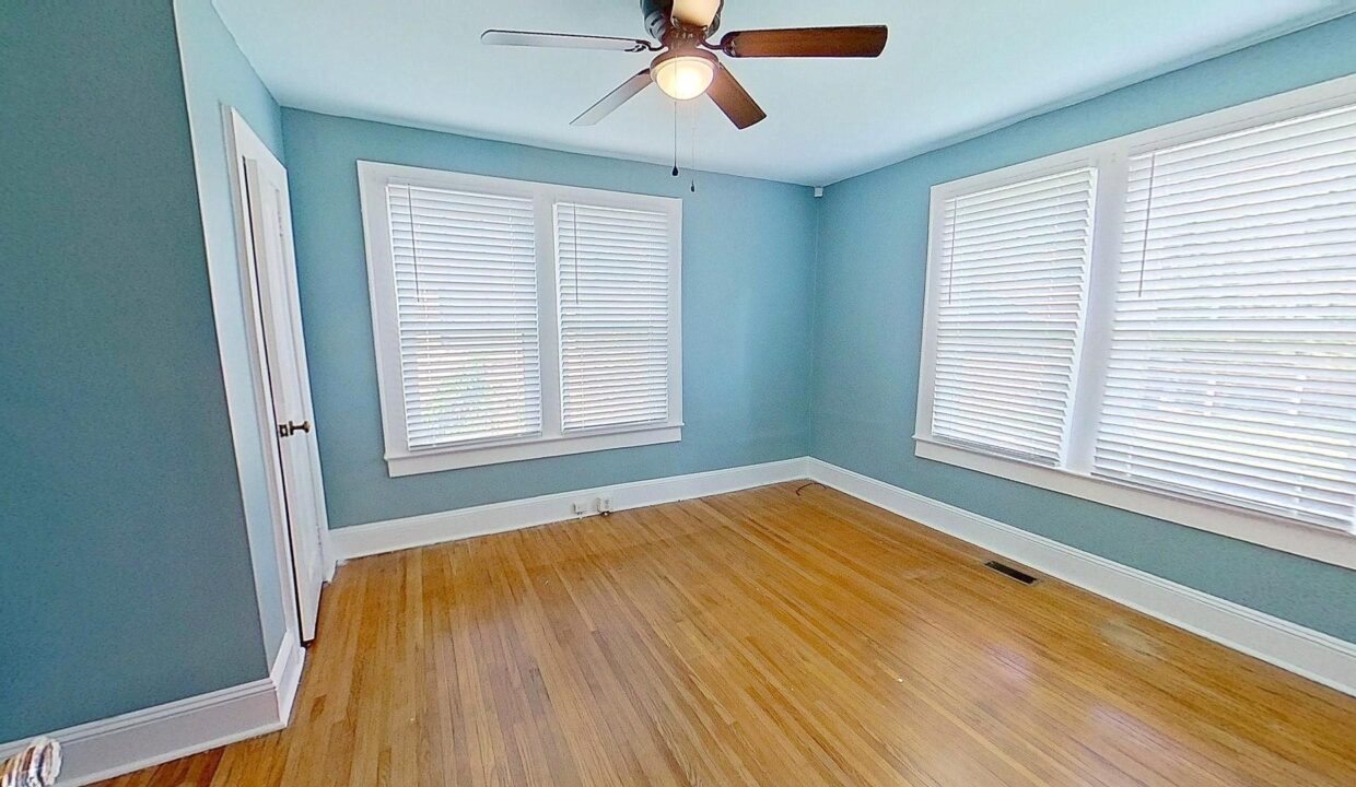 3819-Plainview-Rd-Charlotte-NC-28208-6