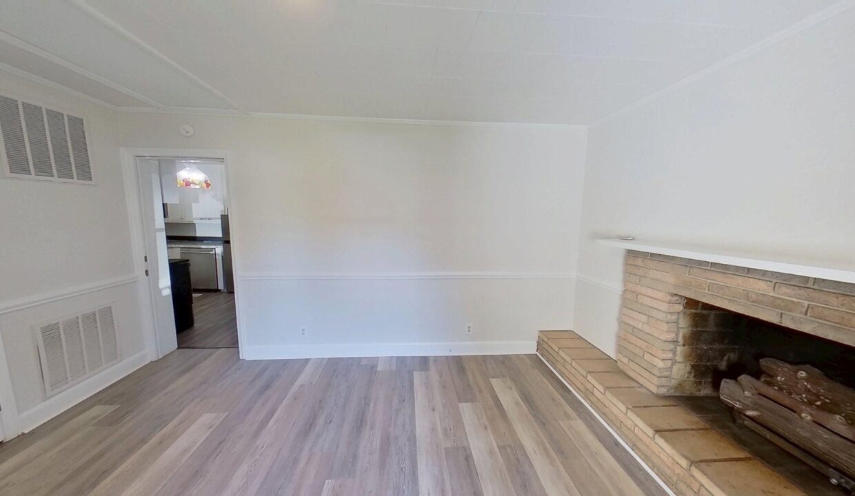 412-Hamby-St-Clayton-NC-27520-11
