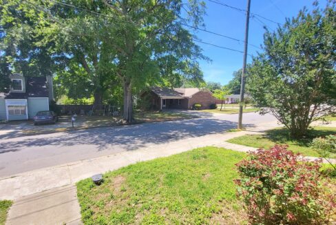 412-Hamby-St-Clayton-NC-27520-16