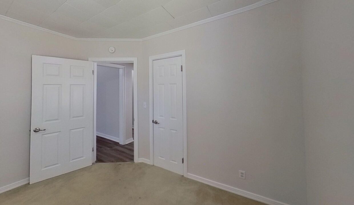 412-Hamby-St-Clayton-NC-27520-18