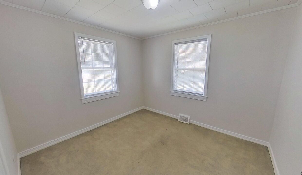412-Hamby-St-Clayton-NC-27520-22