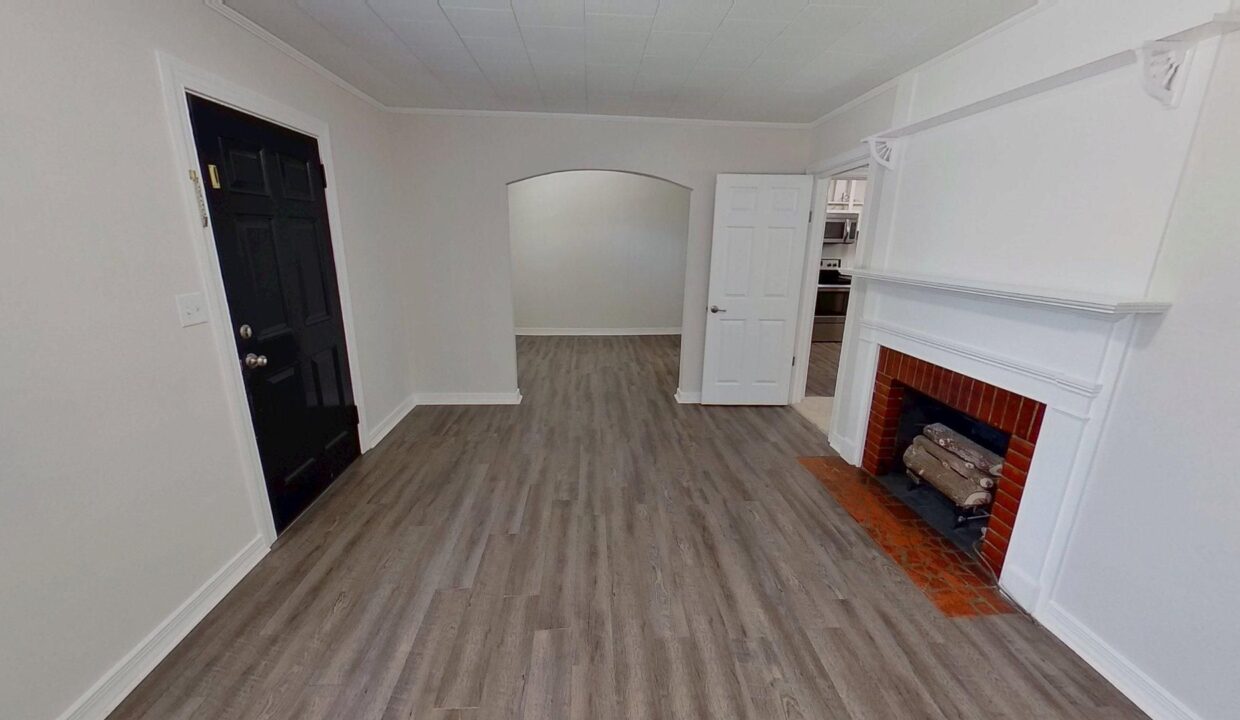 412-Hamby-St-Clayton-NC-27520-23