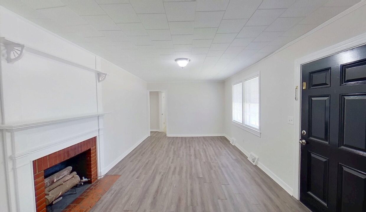412-Hamby-St-Clayton-NC-27520-24