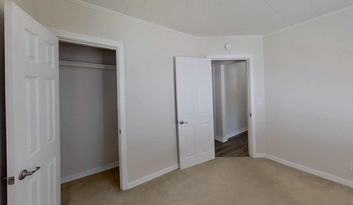 412-Hamby-St-Clayton-NC-27520-27