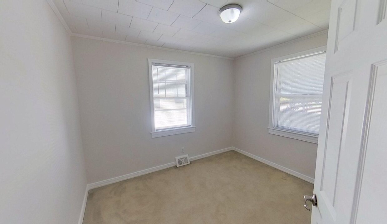 412-Hamby-St-Clayton-NC-27520-29