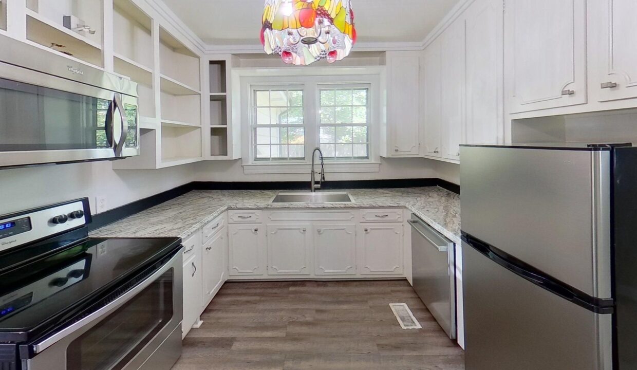 412-Hamby-St-Clayton-NC-27520-8