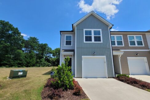 808-Falls-Grove-Trl-High-Point-NC-27265-15