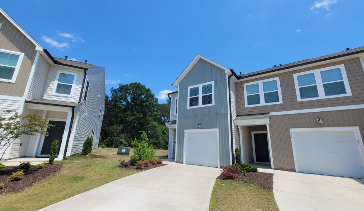 808-Falls-Grove-Trl-High-Point-NC-27265-29