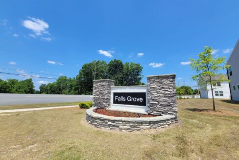808-Falls-Grove-Trl-High-Point-NC-27265-3
