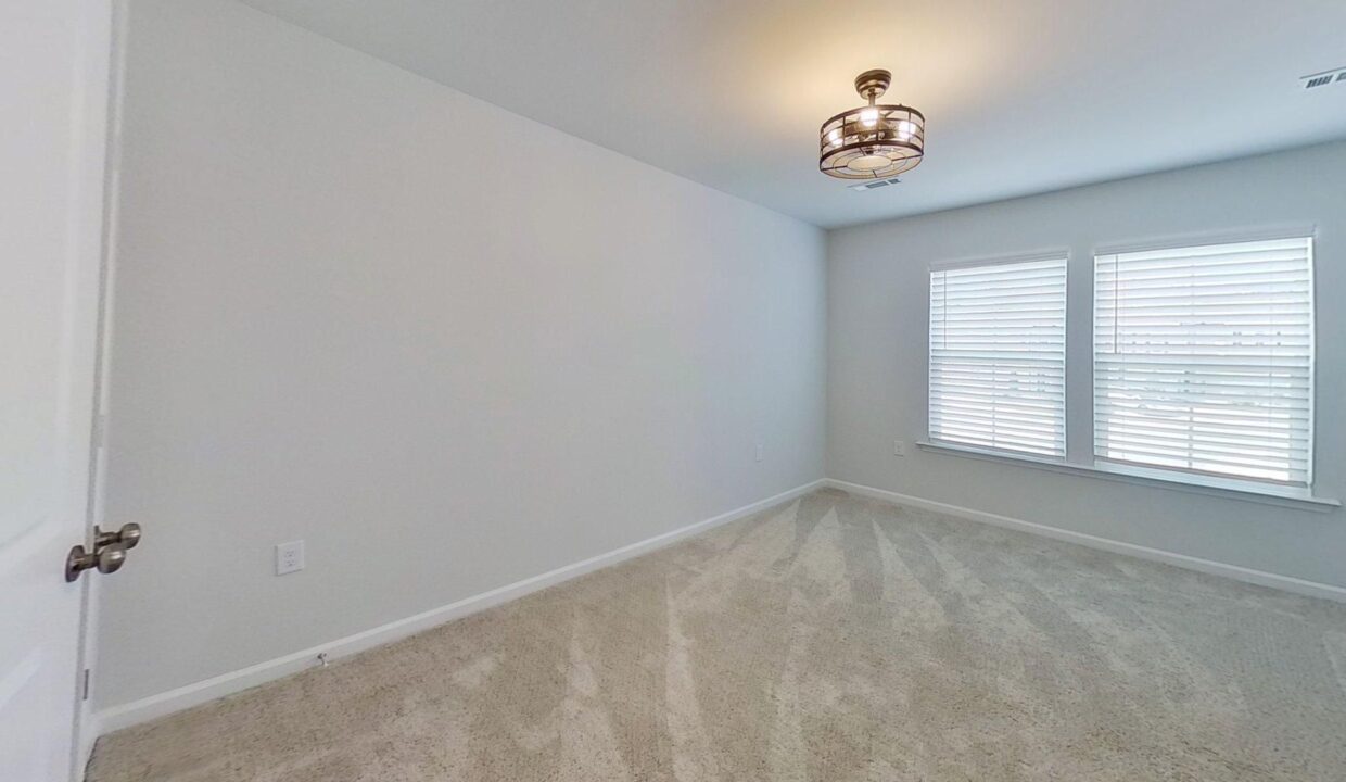 808-Falls-Grove-Trl-High-Point-NC-27265-31