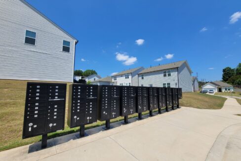 808-Falls-Grove-Trl-High-Point-NC-27265-32