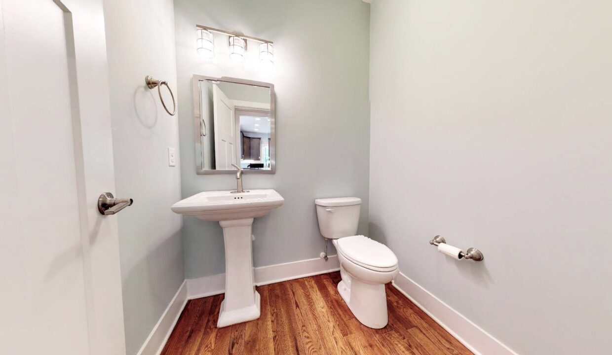822-E-Lenoir-St-Raleigh-NC-27601-11