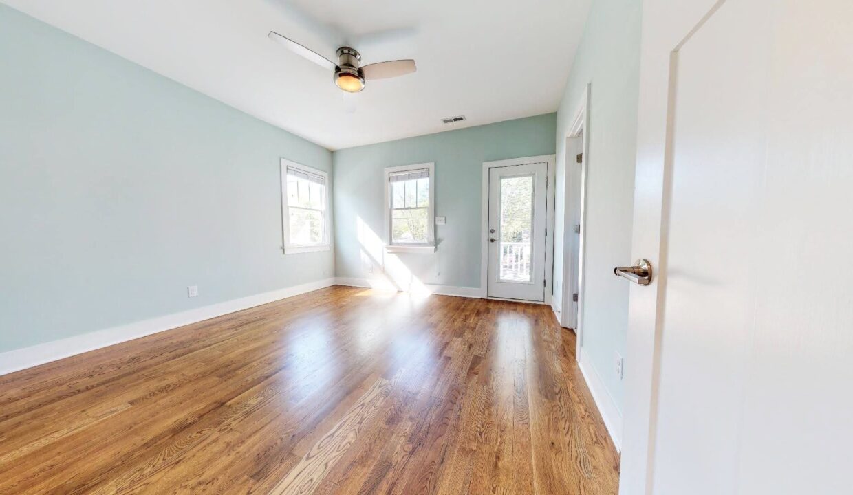 822-E-Lenoir-St-Raleigh-NC-27601-13