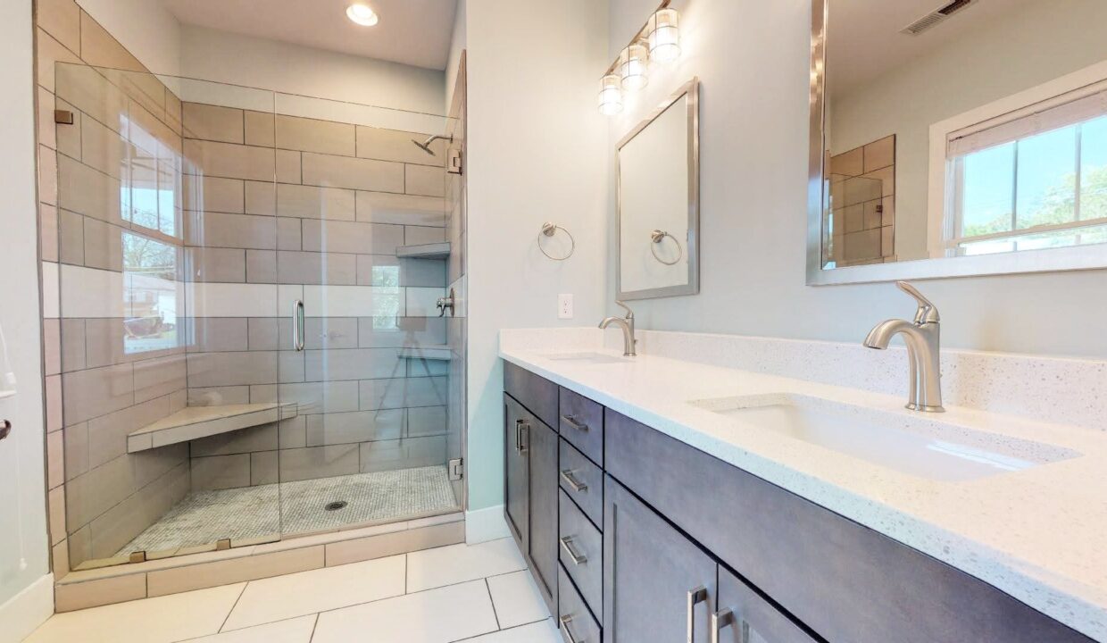 822-E-Lenoir-St-Raleigh-NC-27601-14