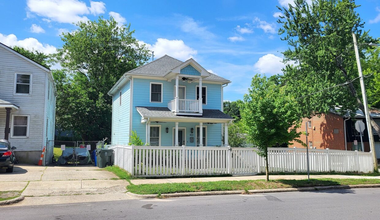 822-E-Lenoir-St-Raleigh-NC-27601-17