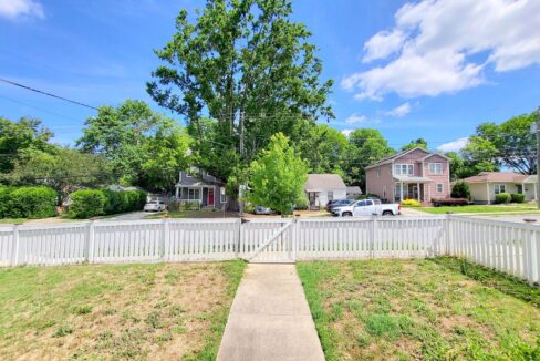 822-E-Lenoir-St-Raleigh-NC-27601-22