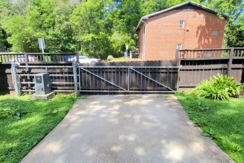 822-E-Lenoir-St-Raleigh-NC-27601-24