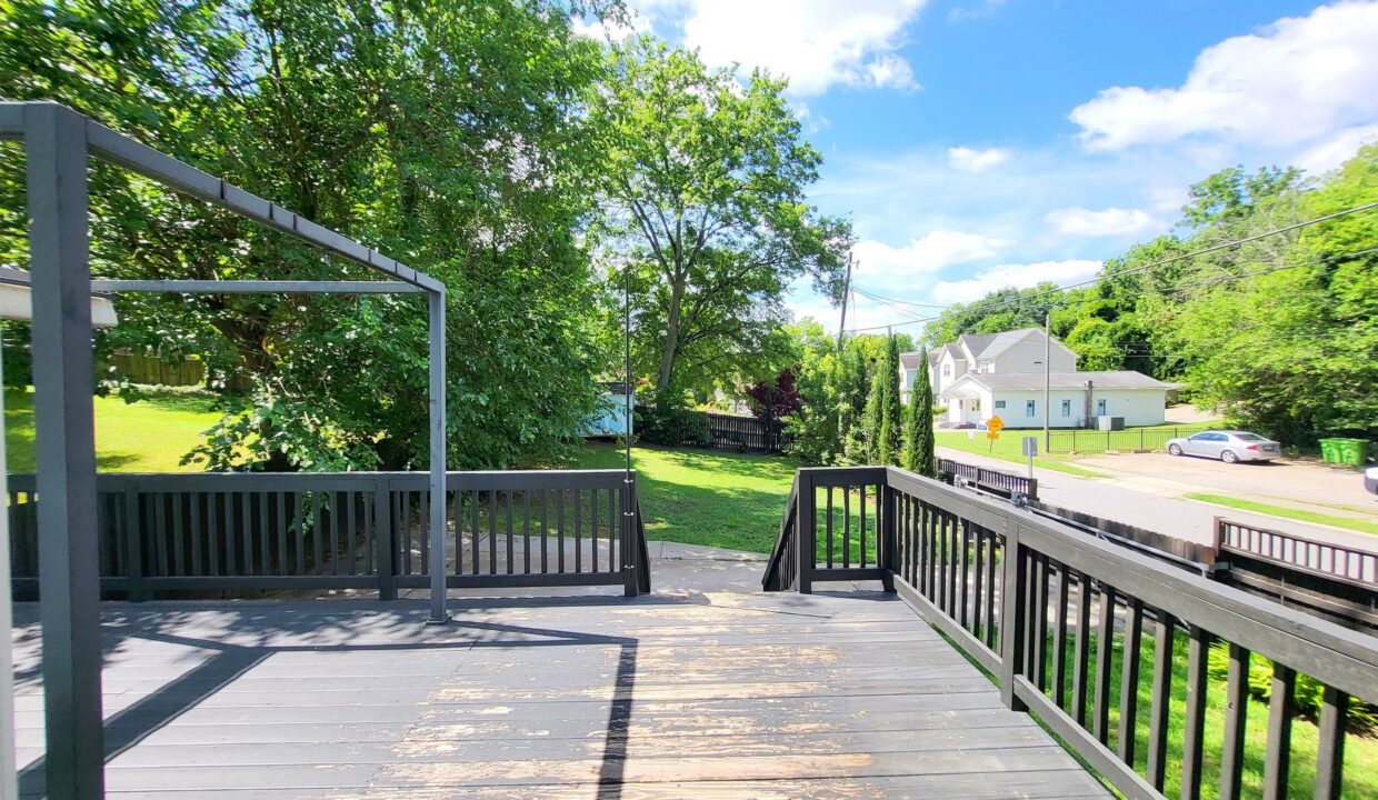 822-E-Lenoir-St-Raleigh-NC-27601-31