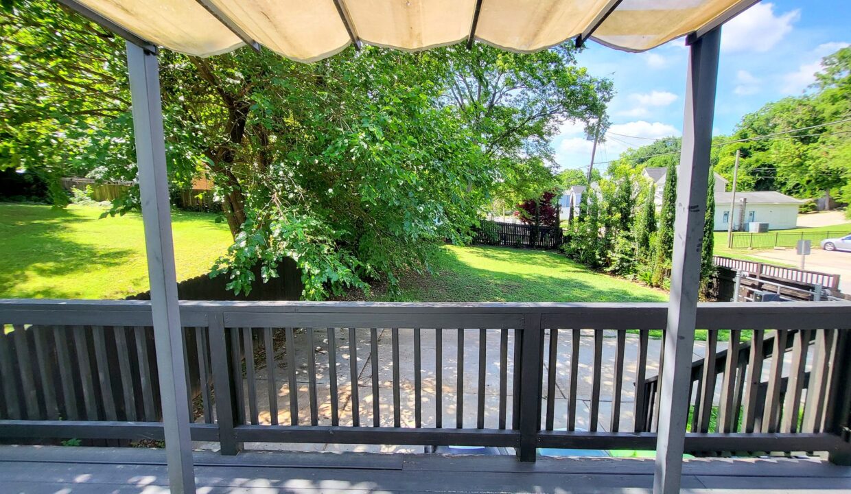 822-E-Lenoir-St-Raleigh-NC-27601-33
