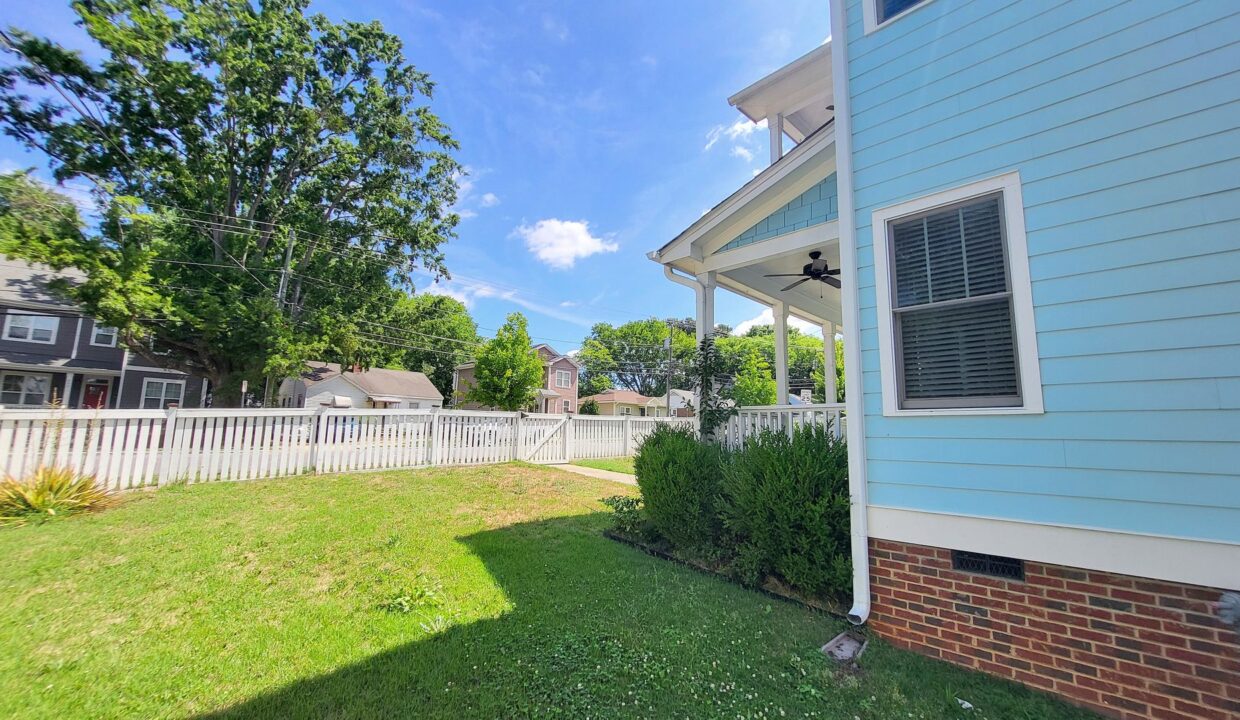 822-E-Lenoir-St-Raleigh-NC-27601-35