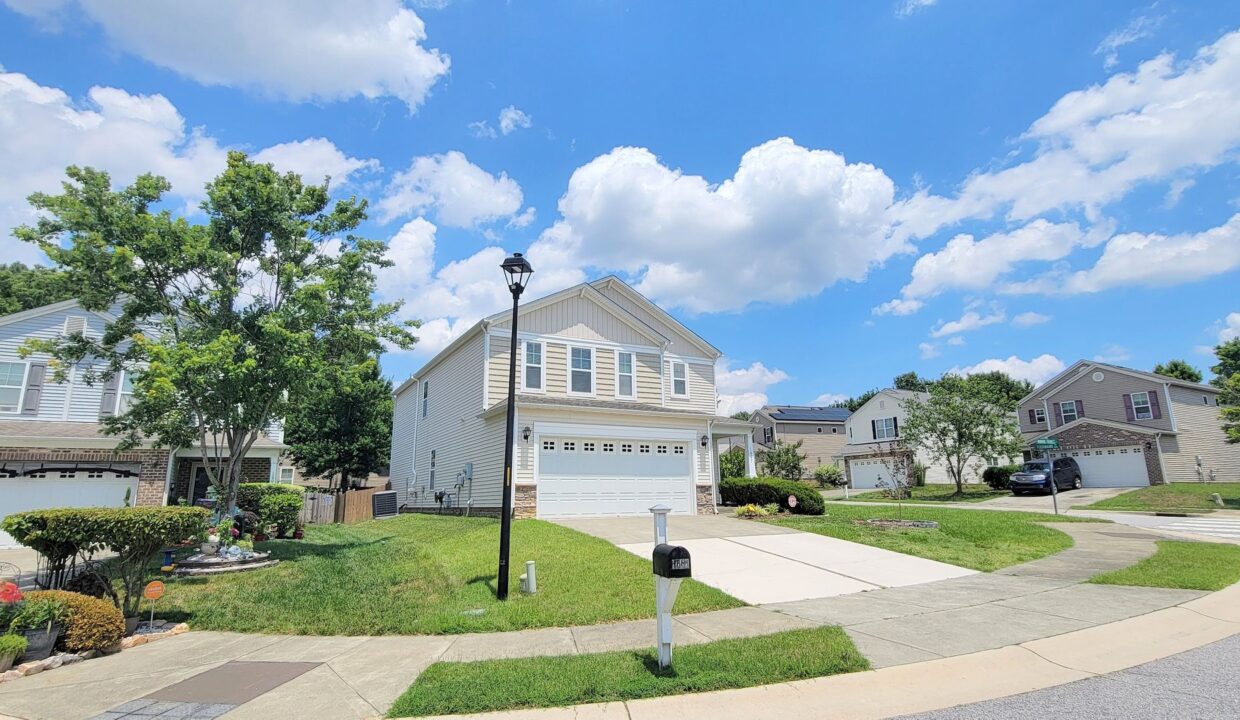 1007-Winning-Colors-Dr-Knightdale-NC-27545-15