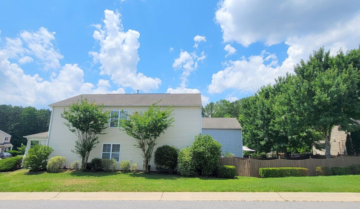 1007-Winning-Colors-Dr-Knightdale-NC-27545-20