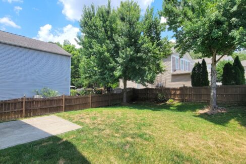 1007-Winning-Colors-Dr-Knightdale-NC-27545-26