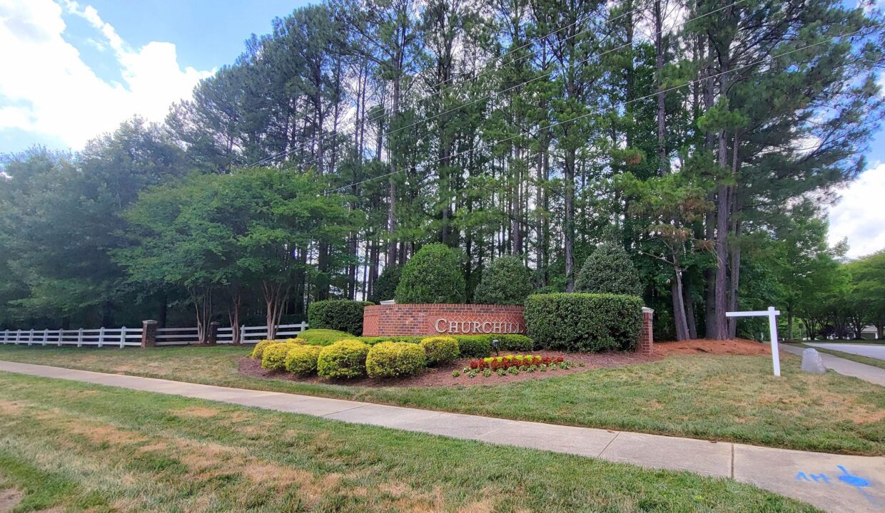 1007-Winning-Colors-Dr-Knightdale-NC-27545-30