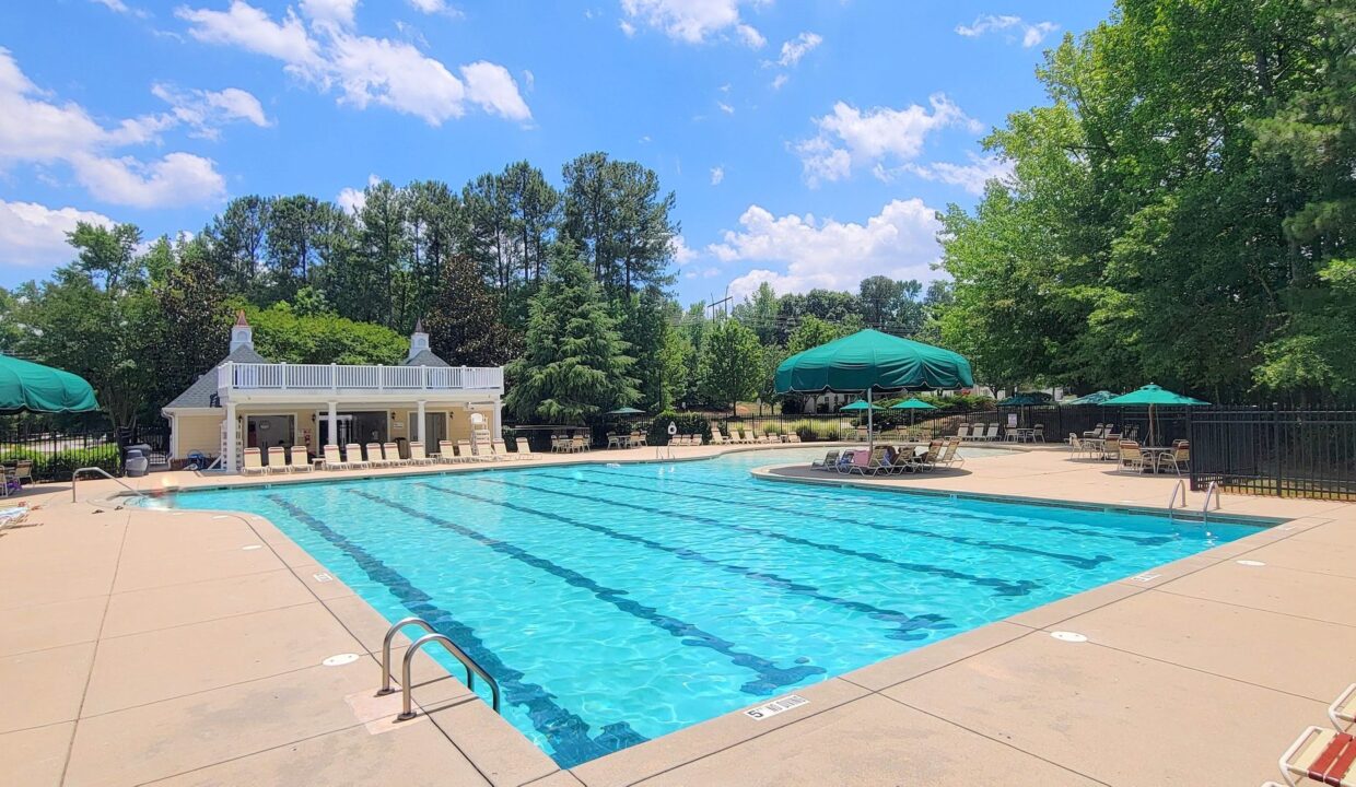 1007-Winning-Colors-Dr-Knightdale-NC-27545-34
