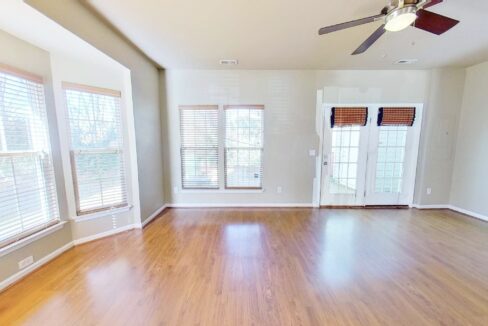10835-Garden-Oaks-Ln-12