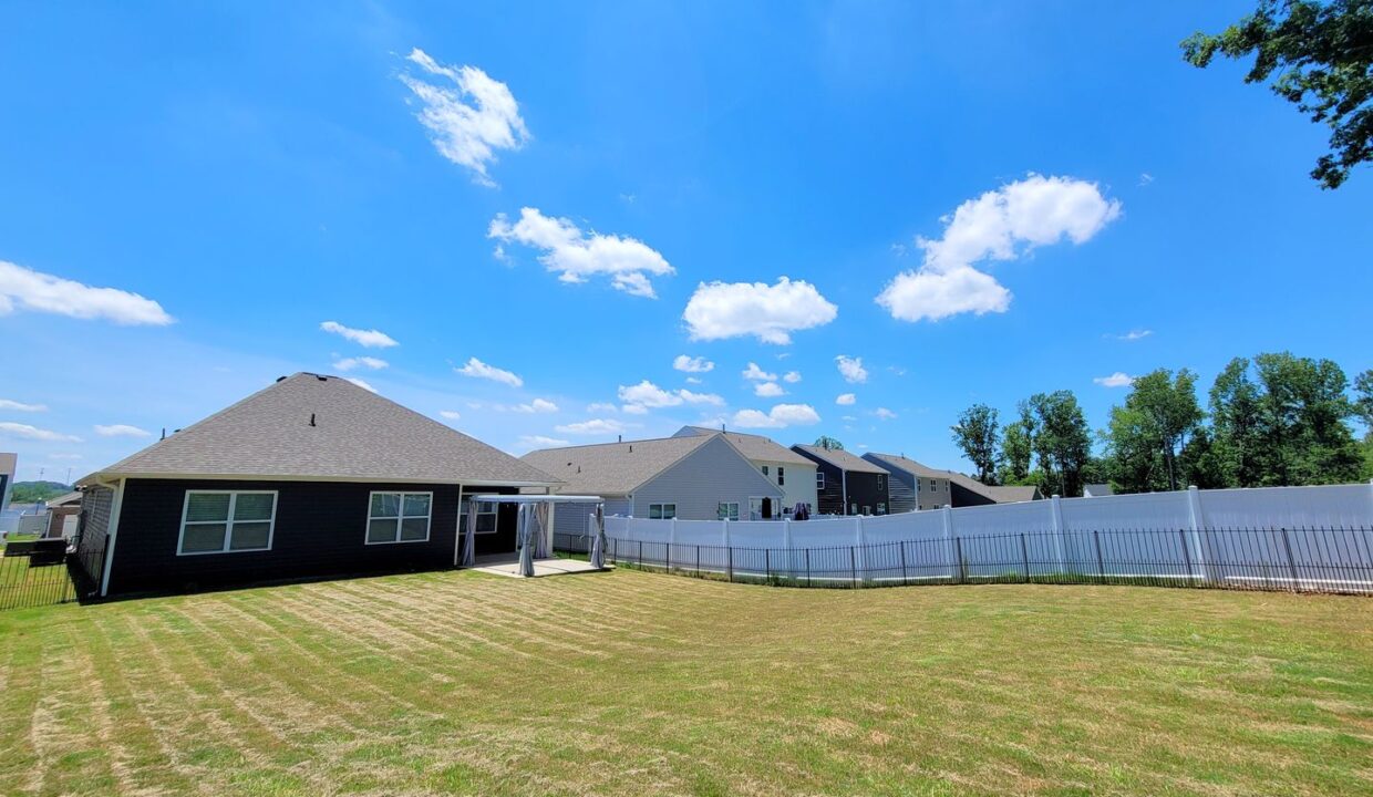 1131-Staghorn-Ave-Lyman-SC-29365-12