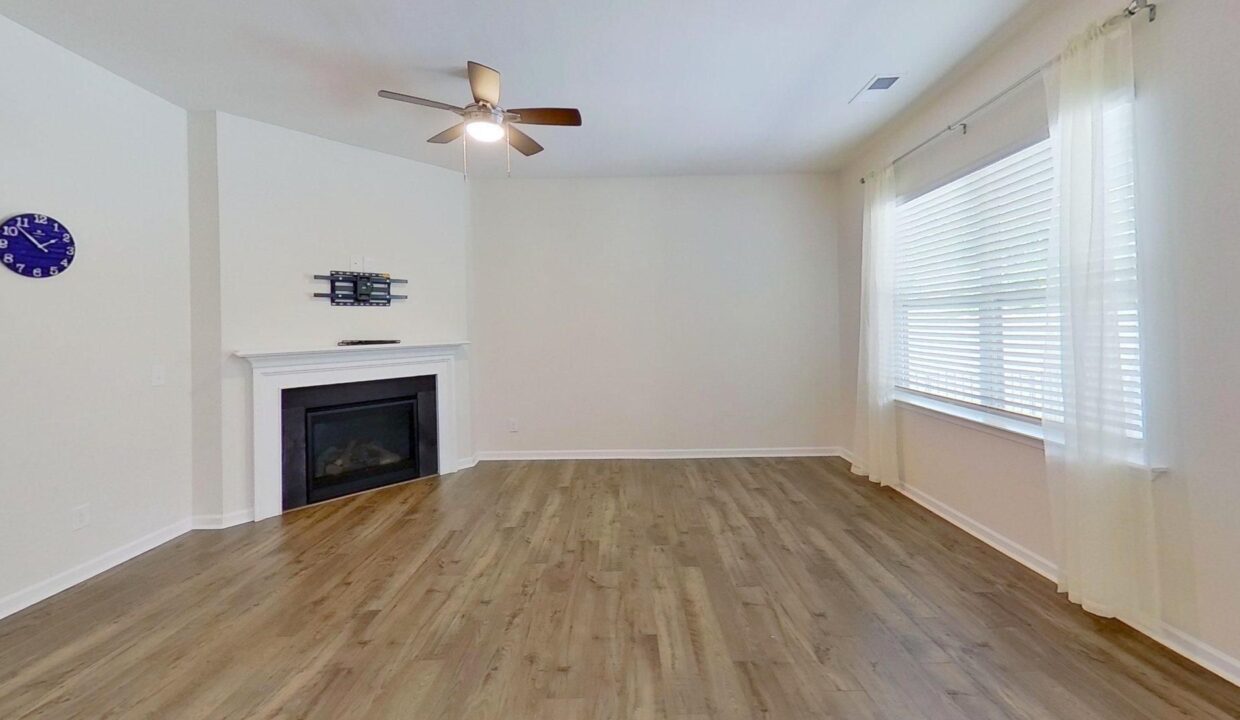 1131-Staghorn-Ave-Lyman-SC-29365-13