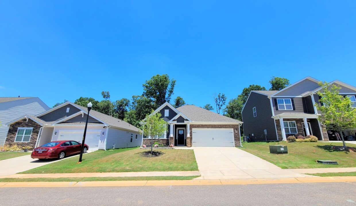 1131-Staghorn-Ave-Lyman-SC-29365-14