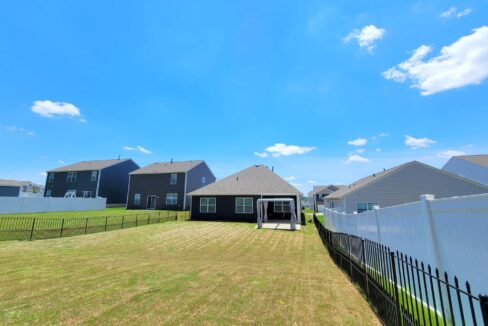1131-Staghorn-Ave-Lyman-SC-29365-16