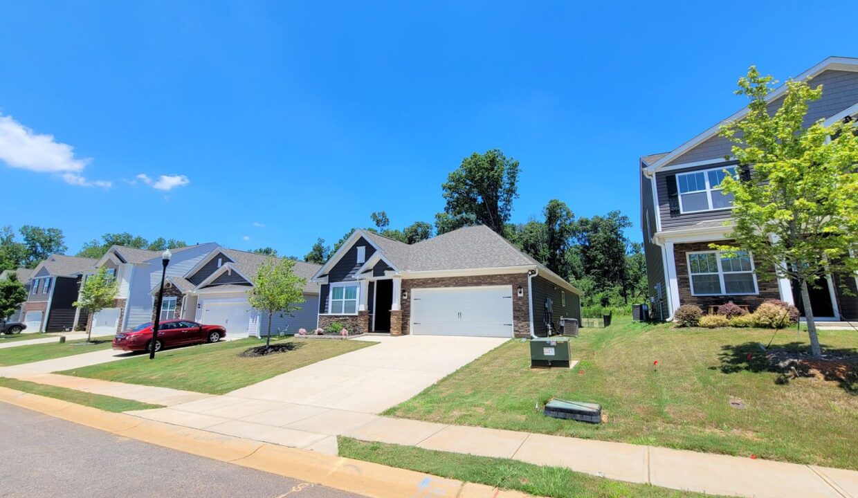 1131-Staghorn-Ave-Lyman-SC-29365-8