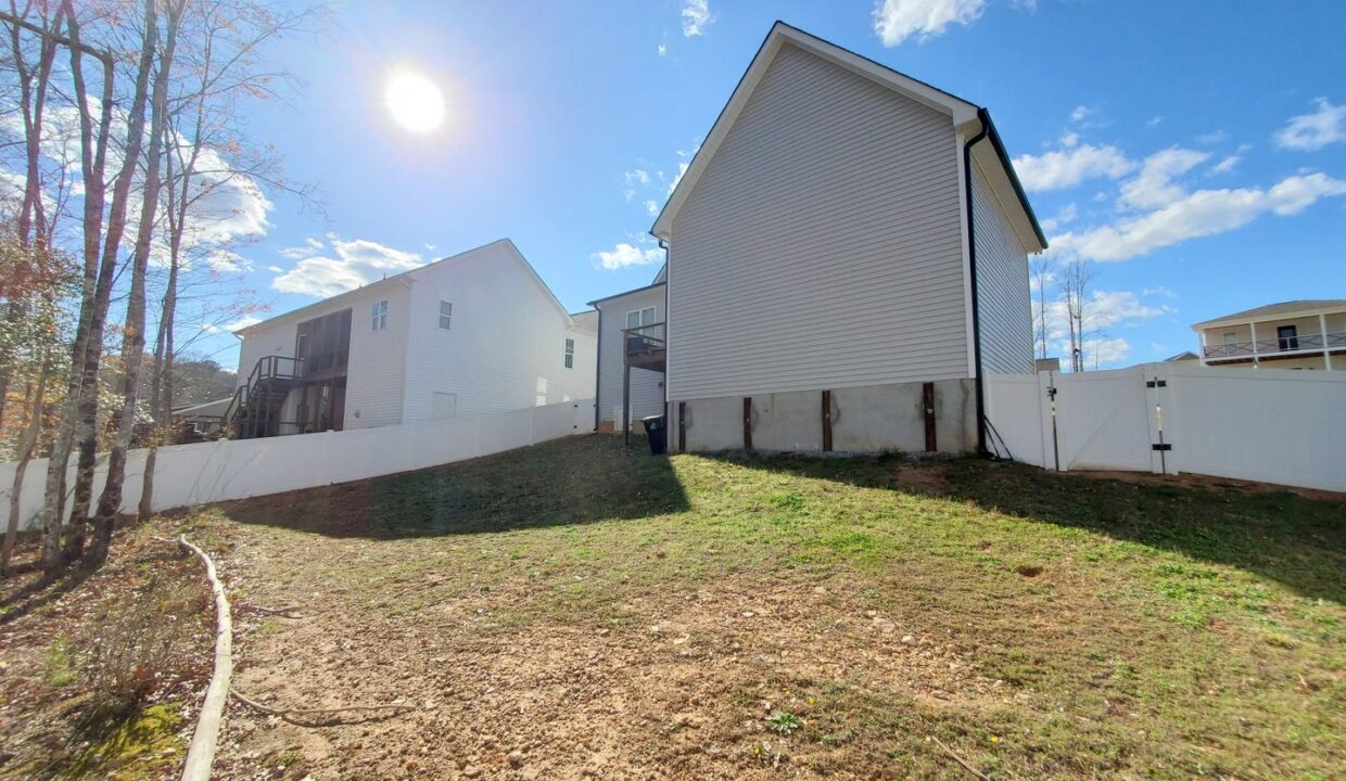 119-Ashley-Woods-Ct-Clayton-NC-27527-18