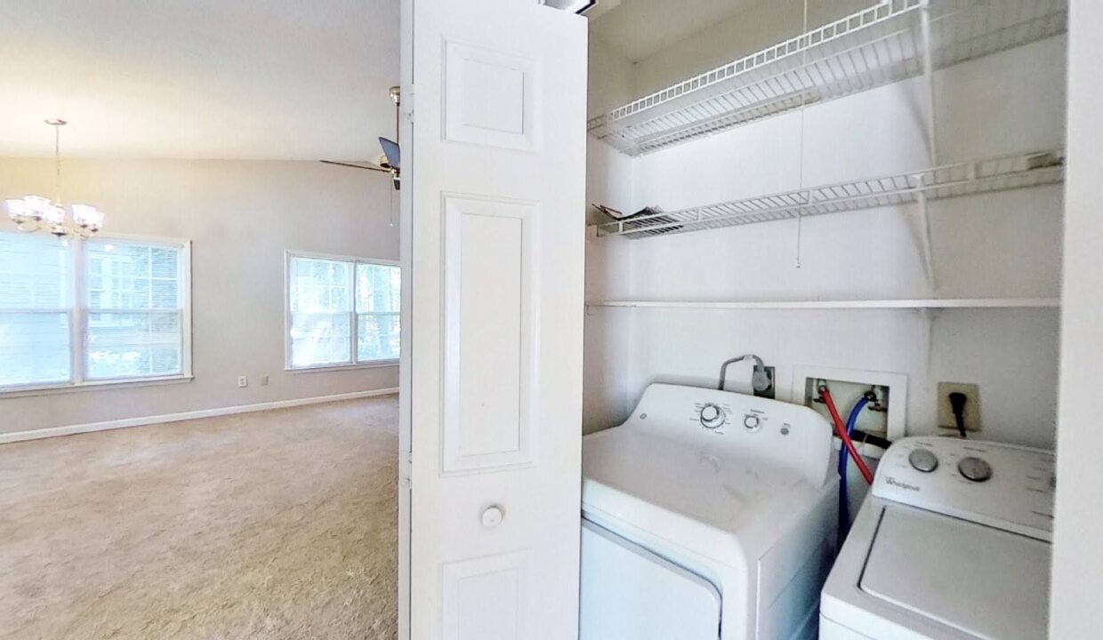 120-Shady-Meadow-Cir-Cary-NC-27513-10