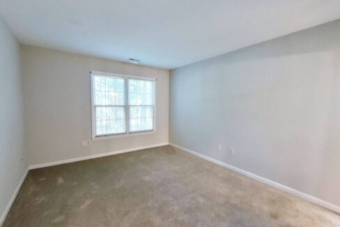120-Shady-Meadow-Cir-Cary-NC-27513-16