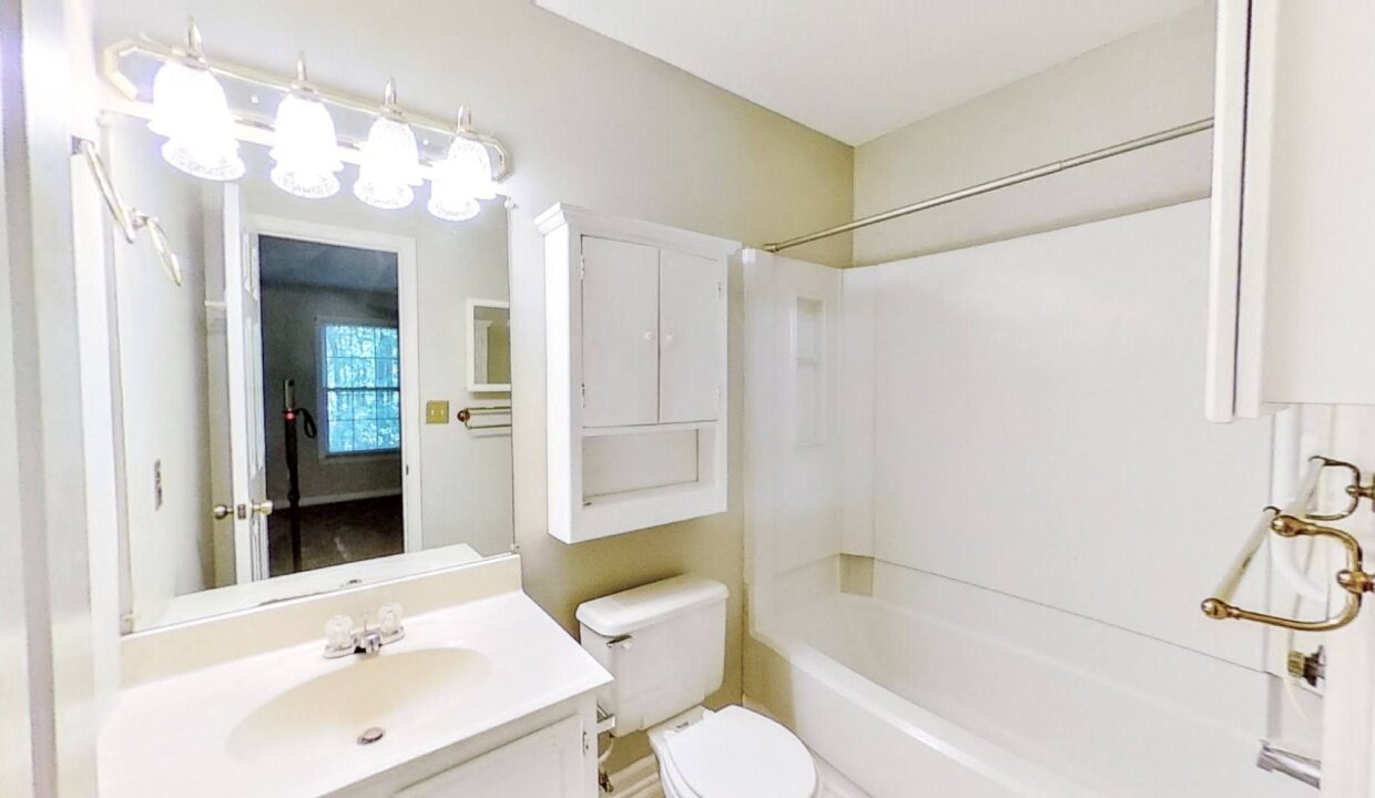 120-Shady-Meadow-Cir-Cary-NC-27513-18