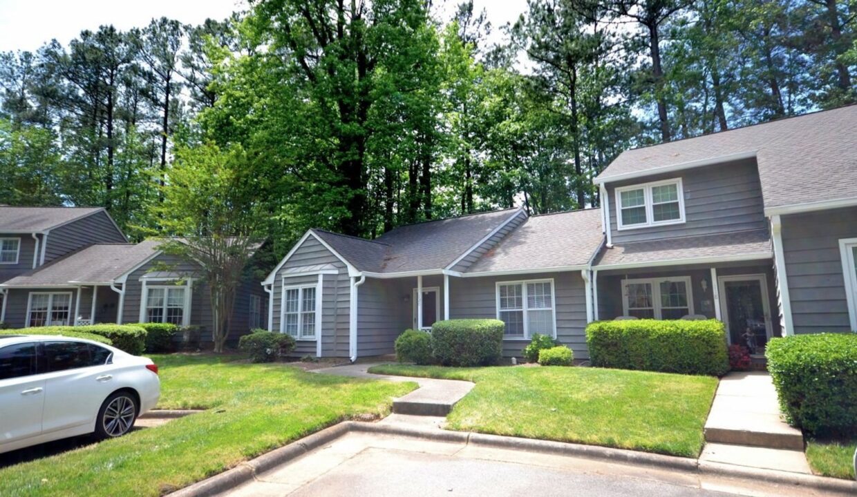 120-Shady-Meadow-Cir-Cary-NC-27513-22